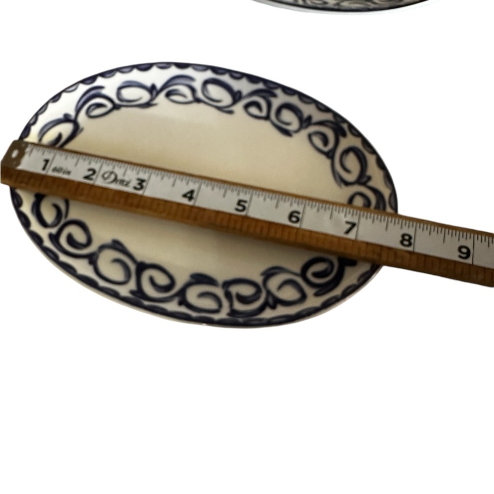 HAND CRAFTED STONEWARE SMALL OVAL PLATERS WITH PAINTED BLUE SCROLLS - Picture 7 of 12